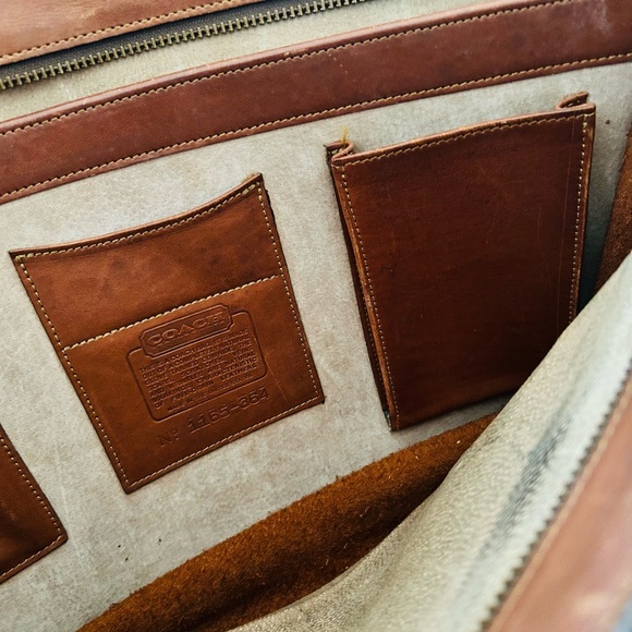 ***SOLD*** VTG 80’s Coach Briefcase British Tan Leather USA No. 1165-364 - Picture 6 of 16